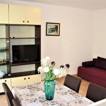 Apartments Raos Makarska Exterior foto